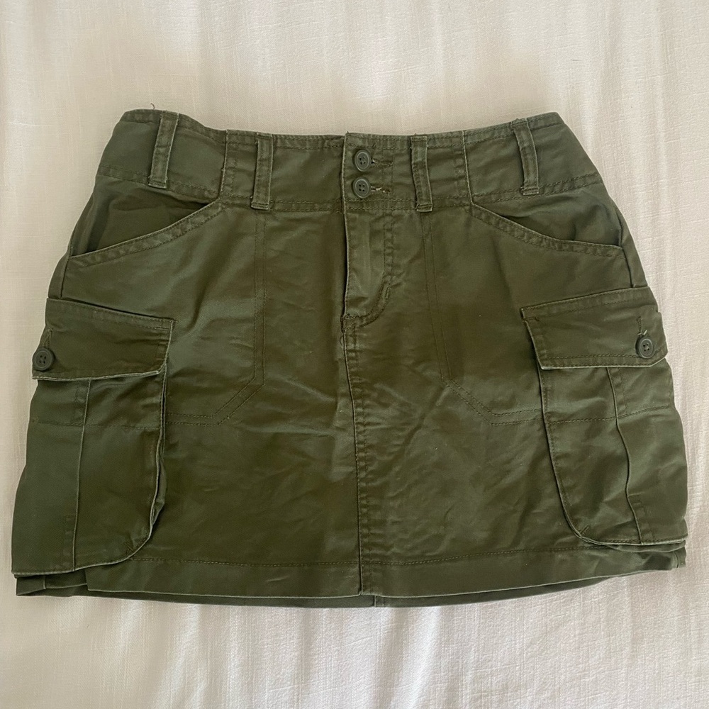 Brandy Melville Beverly Cargo Mini Skirt